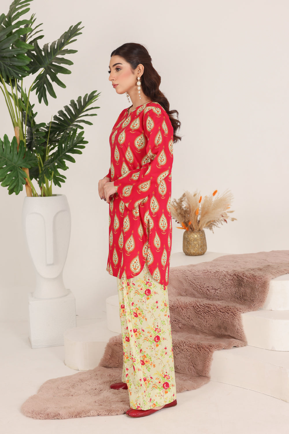 UNSTITCHED LAWN SUIT
